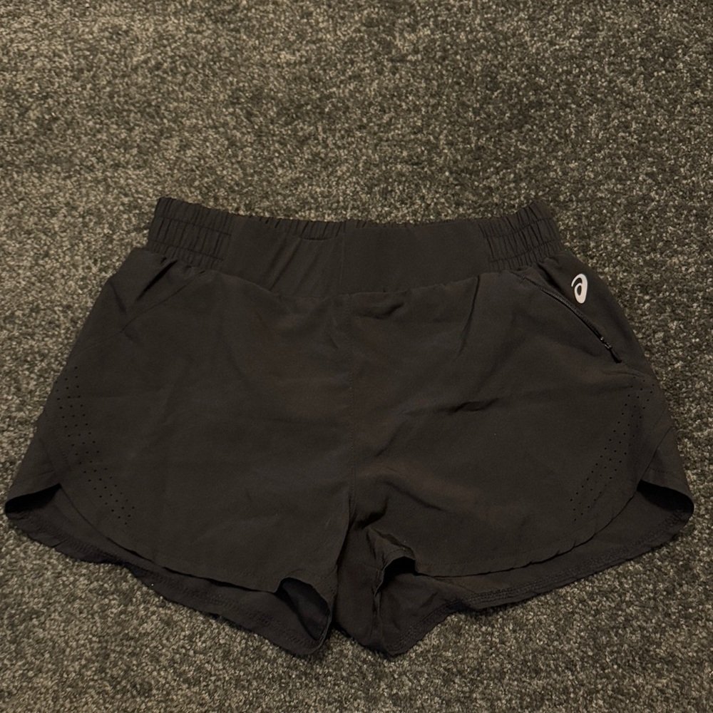 Asics Women's Black Athletic Shorts
